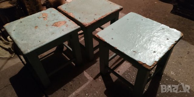 Столчета дървени 3 броя , снимка 6 - Столчета за хранене - 39121519