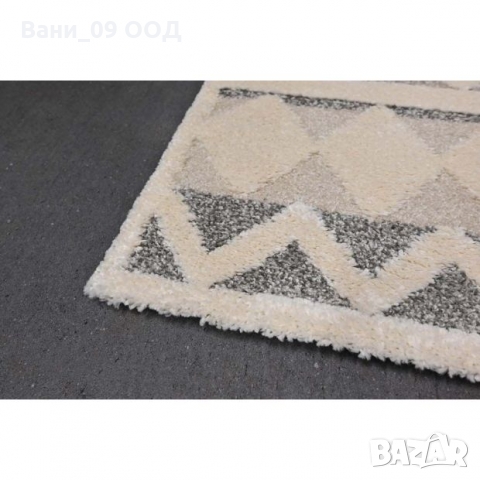 Красив килим 120×170см, снимка 3 - Килими - 36084329