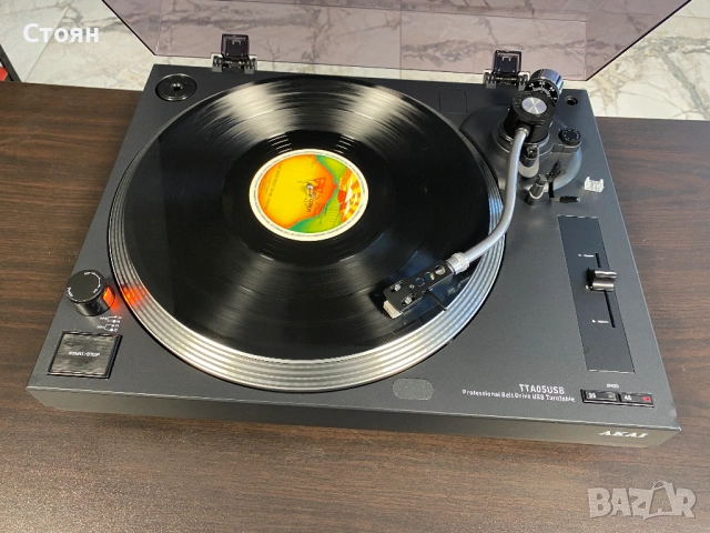 Почти нов грамофон Akai, снимка 9 - Грамофони - 53259615