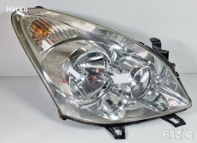 Десен Фар Тойота Корола Версо Фейслифт Toyota Corolla Verso Facelift 2007 - 2009г