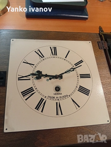 Стенен часовник VESNA, снимка 2 - Антикварни и старинни предмети - 53711724