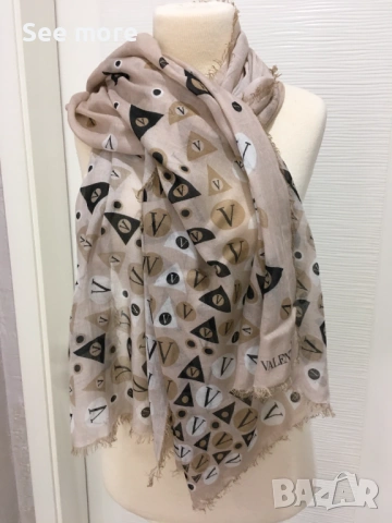 VALENTINO шал коприна, снимка 4 - Шалове - 53817777