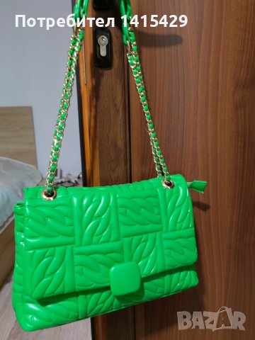 Страхотна зелена чанта, снимка 1