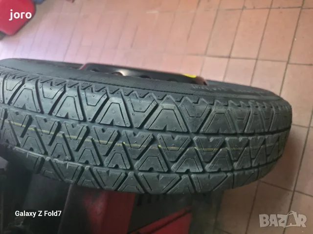 Патерица Dacia Duster , снимка 2 - Гуми и джанти - 55929711