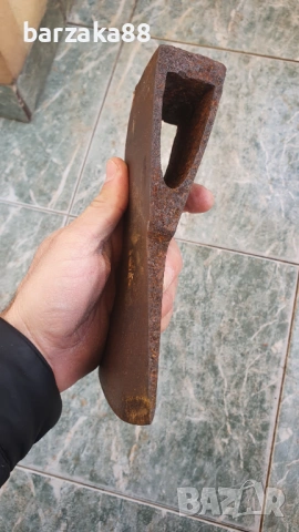 Стара Брадва Топор за колекция 1.250 кг, снимка 3 - Колекции - 53438808