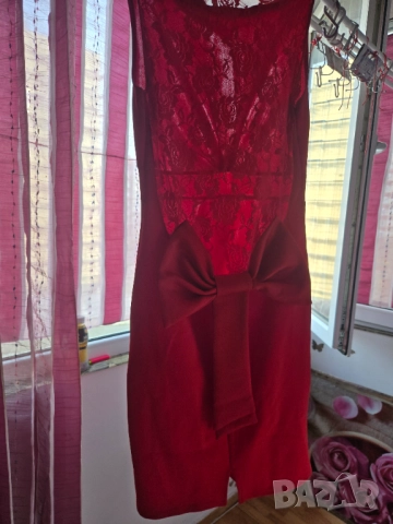 Продавам дамски рокли без забележки