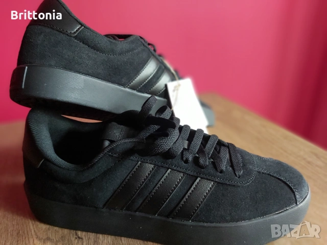 Нови кецове Adidas VL Court 3 Велур