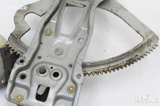 Стъклоповдигач Mercedes CLK W208 Преден Ляв A2087200346 0130821722, снимка 4 - Части - 50024927