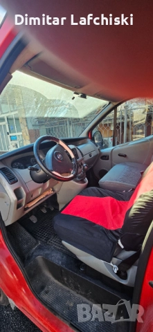 Opel Vivaro 1.9TDI 2006г., снимка 4 - Бусове и автобуси - 52612203