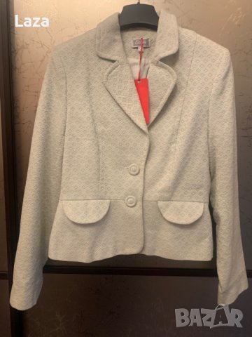 Продавам чисто ново сако марка Etam 
