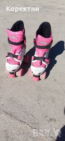 Детски ролери тип кънки с 4 колела размер от 28 до 32, снимка 1