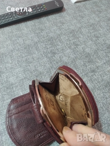 Маркови дамски портфейли, снимка 7 - Портфейли, портмонета - 53576831