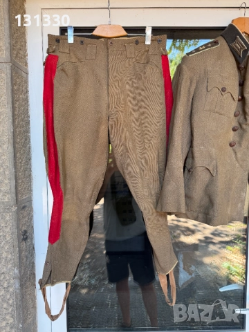 Продавам царска офицерска униформа , снимка 2 - Лаборатория - 50058232