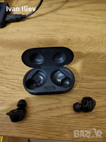 Samsung "Galaxy buds" слушалки