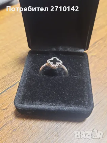 Сребърен пръстен с черен камък кръст, снимка 2 - Пръстени - 48561079