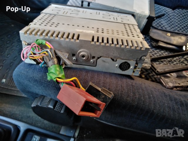 Оригинално авто ретро радио Mitsubishi, снимка 4 - Аксесоари и консумативи - 40252954