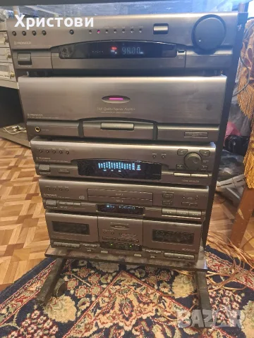 Продавам оригинален Японски сет PIONEER J - 300 от пет части 