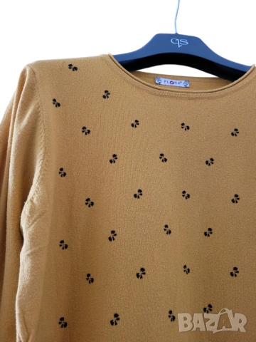 Дамски пуловер , снимка 2 - Блузи с дълъг ръкав и пуловери - 53708944