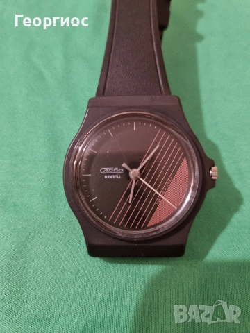 Кварцов (QUARTZ) часовник от бившия СССР работи перфектно