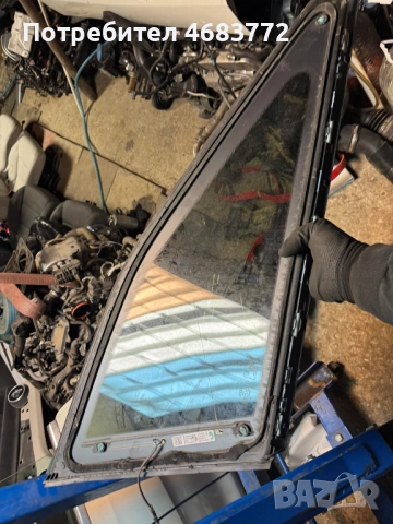 Задно малко дясно триъгълно стъкло в багажника комби Ауди Audi A6 2018г. само за 260лв. 4K9845298A, снимка 3 - Части - 52809037