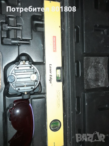 Лазерен нивелир , снимка 4 - Измервателни инструменти - 51949034