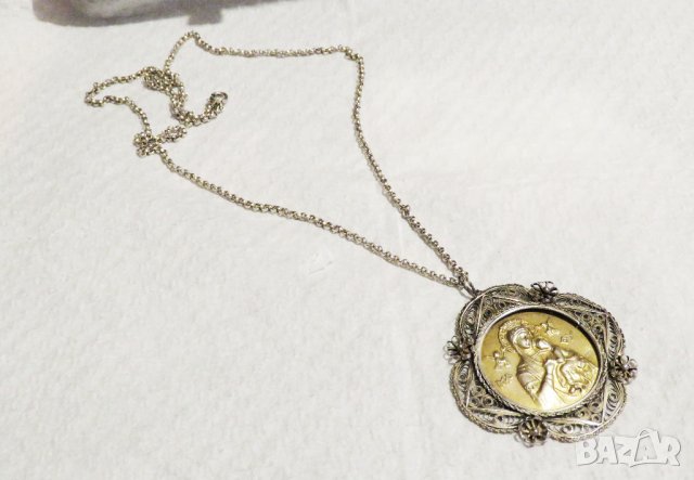 Възрожденска Сребърна икона, амулет, накит, медальон с Богородица, Дева Мария - Панагия  - Богородиц, снимка 2 - Колиета, медальони, синджири - 30015891