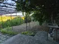 Къща със самостоятелен парцел кв. Виница, снимка 5