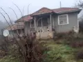 Къща в с. Близнаци , снимка 1