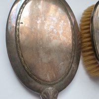 Стари посребрени две четки и огледало, снимка 5 - Антикварни и старинни предмети - 41067802