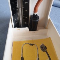 Античен живачен апарат за кръвно налягане, снимка 7 - Антикварни и старинни предмети - 42389415