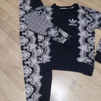 Дамски екип Adidas, снимка 1 - Спортни екипи - 35735063