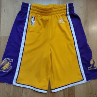 NBA / Los Angeles Lakers / Adidas - баскетболни детски шорти 140см., снимка 1 - Детски къси панталони - 41924832