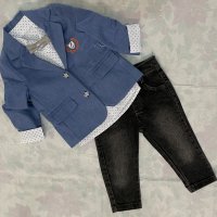 Комплект от сако, риза с папийонка и дънки, снимка 2 - Детски комплекти - 41291559