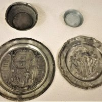 Стари немски чинии за стена с маркировка , снимка 1 - Декорация за дома - 34746647