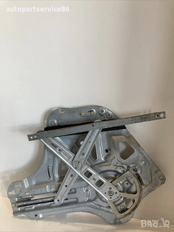 Регулатор на преден десен прозорец за KIA Carnival (2006–2012), снимка 1