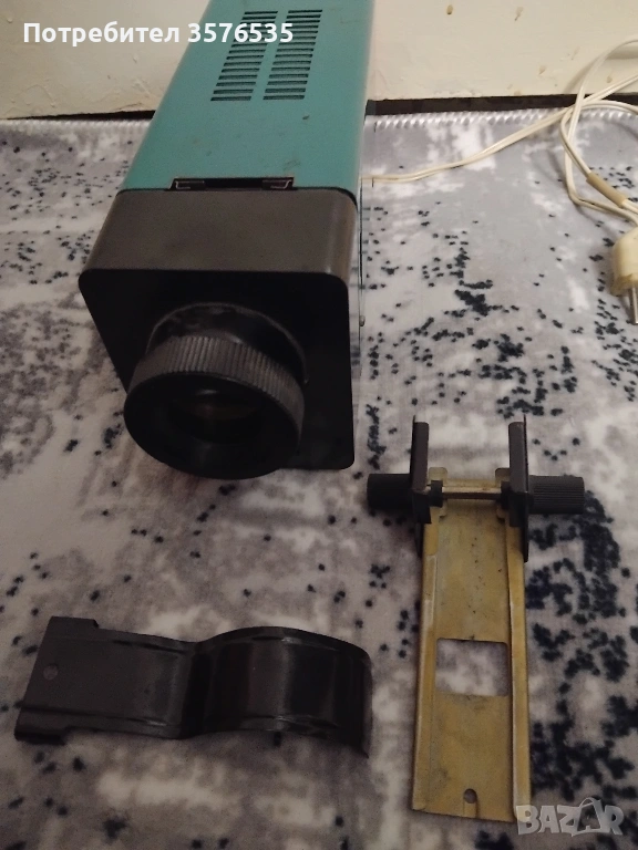 Продавам диапроектор Ф75- 1М, снимка 1