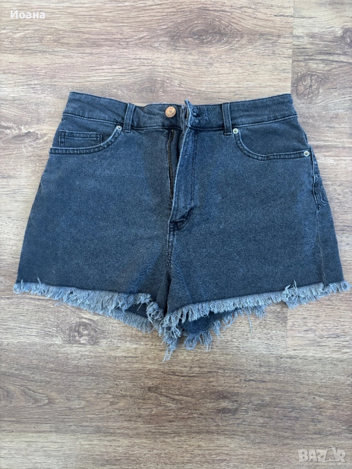 Дамски къси панталони H&M, снимка 1