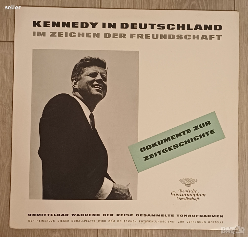 Предлагам една плоча от 1963г с речи на Кенеди в Германия.Плочата е в топ състояние: John F. Kennedy, снимка 1