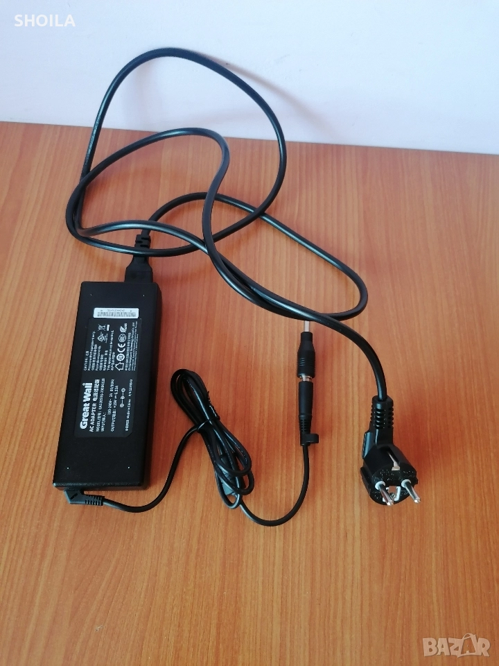 Зарядно Great Wаll 19v-6.32a, снимка 1