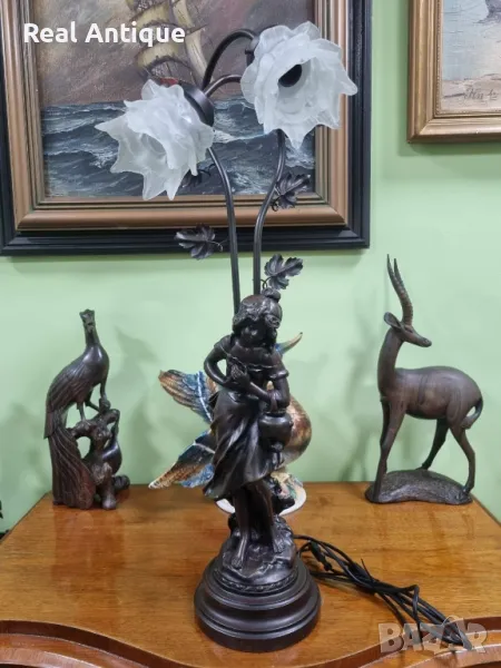 Чудесна голяма антикварна фигурална настолна лампа , снимка 1
