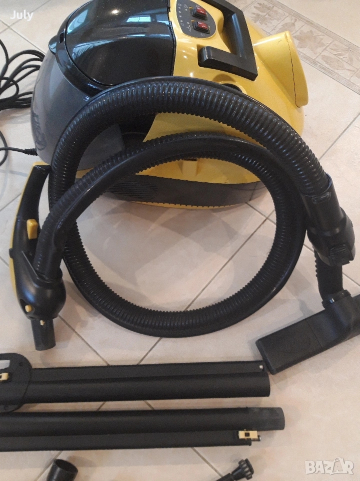 Прахосмукачка за сухо и мокро всмукване, снимка 1