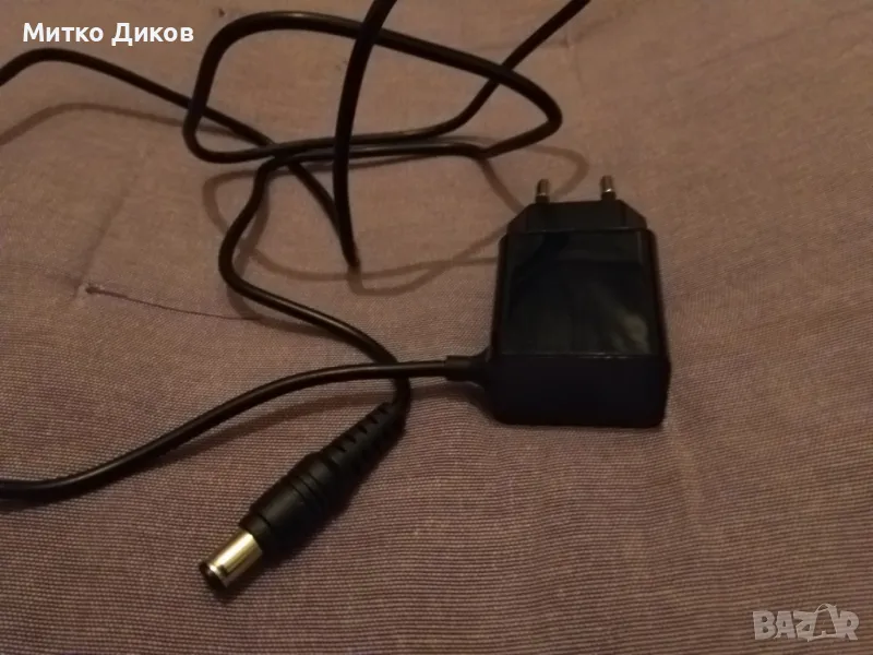 Зарядно мобилен има снимка на модела отлично, снимка 1