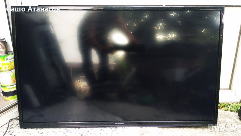 TELEFUNKEN T39FX182DLBP със счупена матрица ,17MB82S ,17IPS20 ,VES390UNDA-01 ,T390HVN04.0 CTRL BD, снимка 1