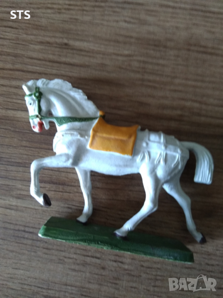 конче на starlux France., снимка 1