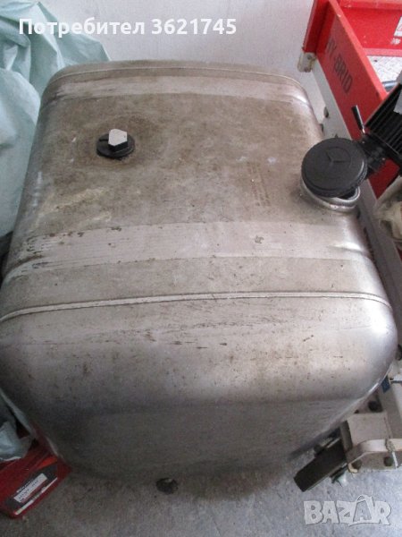 Резервоар за Мерцедес Актрос 400 литра, снимка 1