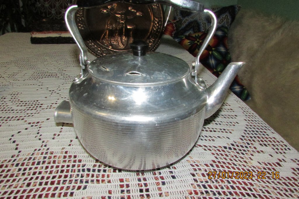 Чайник в Аксесоари за кухня в гр. Добрич - ID39472170 — Bazar.bg