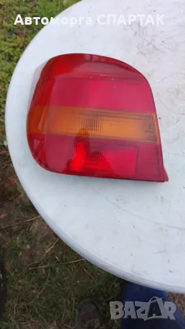 Ляв и десен стоп за Ford Fiesta 94-та година