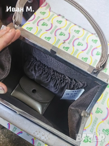 стара лачена чанта Чайка от 1973 г, снимка 6 - Чанти - 52549730