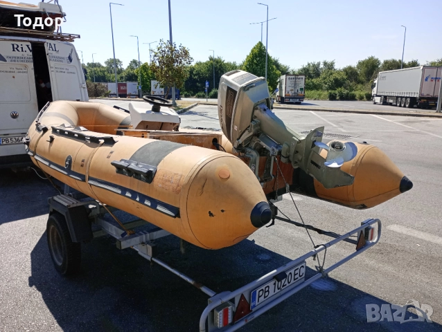 Продавам Лодка RIB-bat 4,50м с конзола, волан с червяк, жила, с д-л Suzuki 25HP, вн. от И-я , снимка 4 - Воден транспорт - 51741750