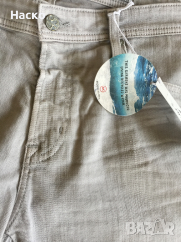 Нови оригинални луксозни джинси Adriano Goldshmied, снимка 5 - Дънки - 36257227